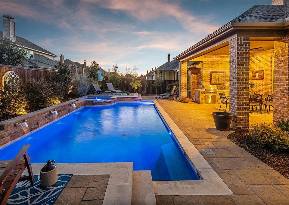 1st image of 441 Evening Sun Dr