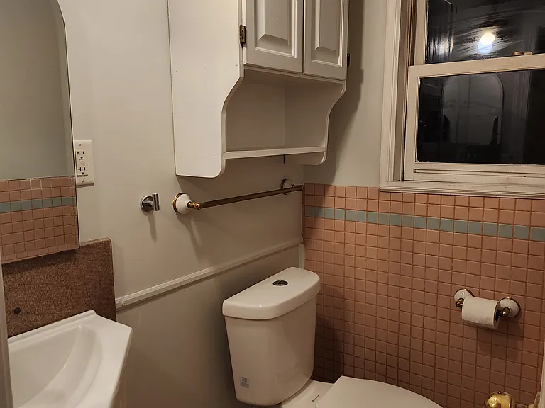 218 S Albany St #2 — Photo 17