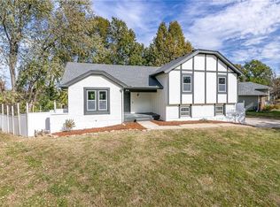 17608 E 25th St S, Independence, MO 64057