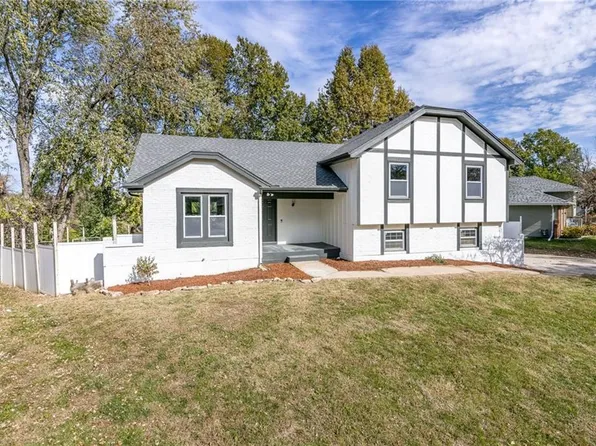 17608 E 25th St S, Independence, MO 64057