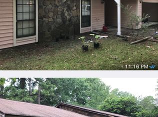 8201 Taylor Rd, Riverdale, GA 30274