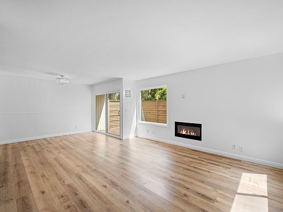 4th image of 550 N Orange Grove Blvd