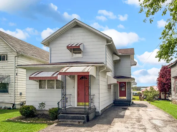 64 E Ridge Ave, Falls Creek, PA 15840