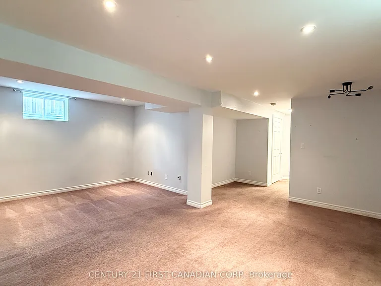 197 Baxter St — Photo 29