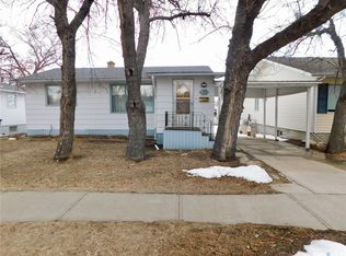 517 3rd Ave E, Assiniboia, SK S0H0B0