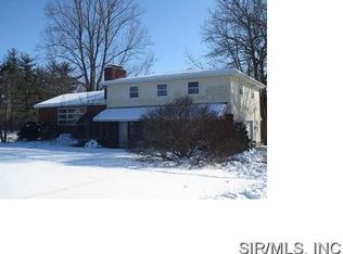 4076 State Route 16, Litchfield, IL 62056