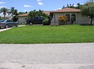 2523 SE 20th Ave, Cape Coral, FL 33904