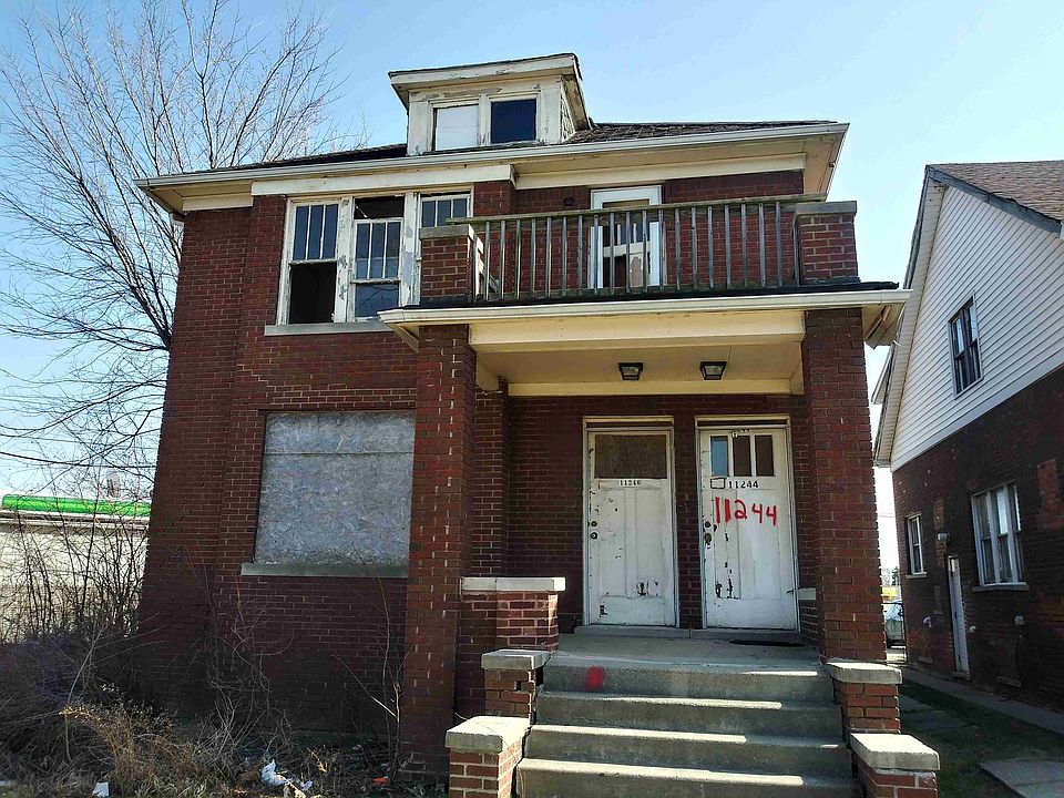 11244 Charlemagne