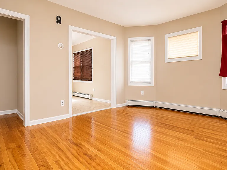 131 Osborne Ter #2F — Photo 14
