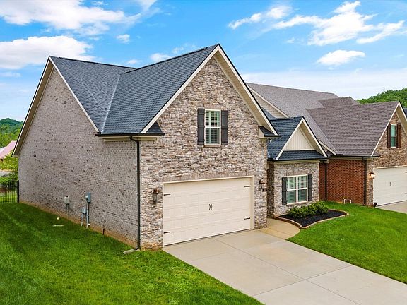2nd image of 1609 Sugarfield Ln