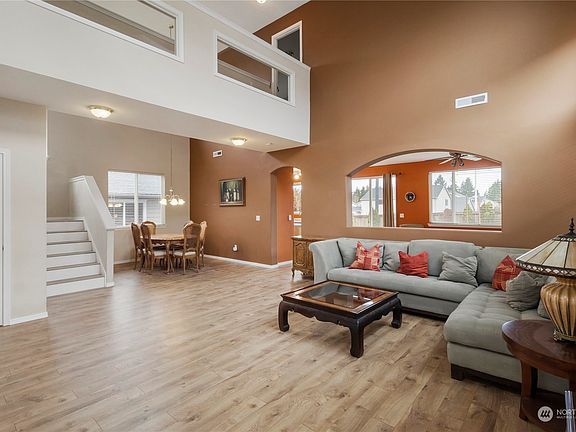 4th image of 8921 176th Street Ct E