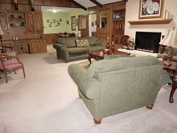 5th image of 3100 Metz Dr
