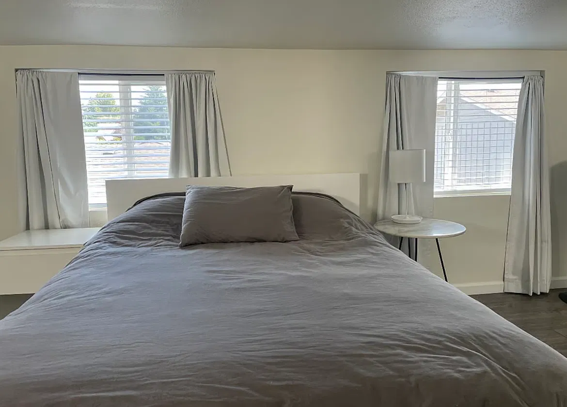 1 bed, 650 sqft, $1,950 — Photo 2