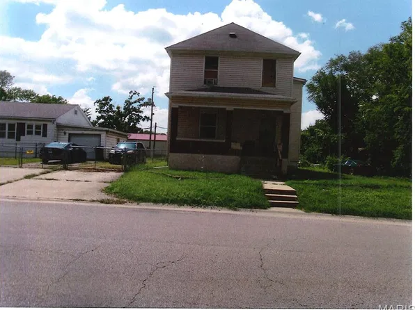 509 N 47th St, East Saint Louis, IL 62205
