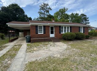 5104 Palmetto Ln, Fayetteville, NC 28304