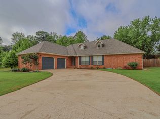2506 Southwind Dr, Paragould, AR 72450