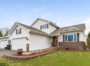 6083 259th St, Wyoming, MN 55092