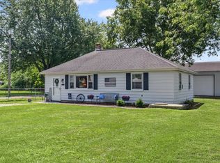 201 W Ash St, Bondville, IL 61815