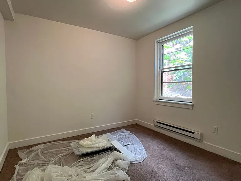 330-332 S. Juniper St — Photo 7