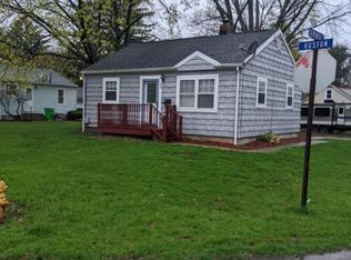 569 E Huston St, Barberton, OH 44203