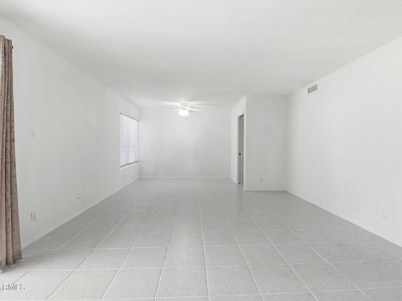 2nd image of 100 W MARYLAND Avenue #H1