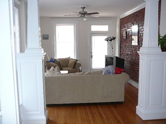 5th image of 100 S Boulevard APT 4