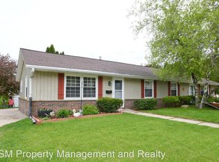 1119 Green Tree Rd, West Bend, WI 53090