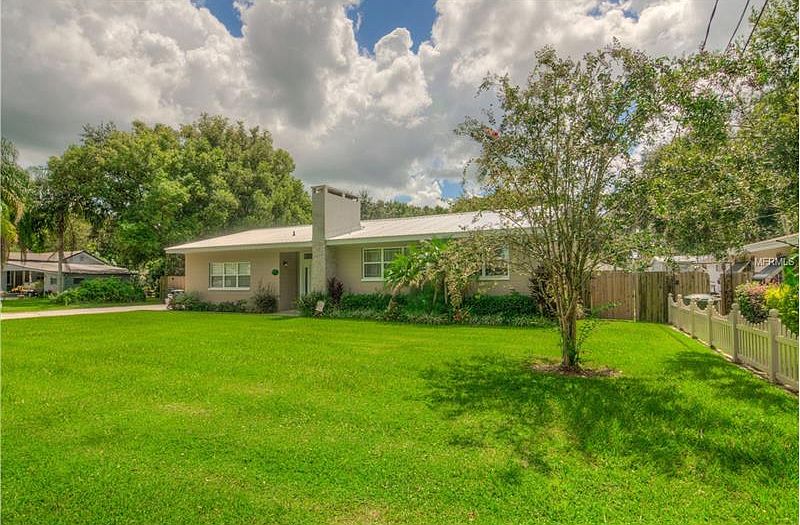1st image of 1155 De La Palma Dr