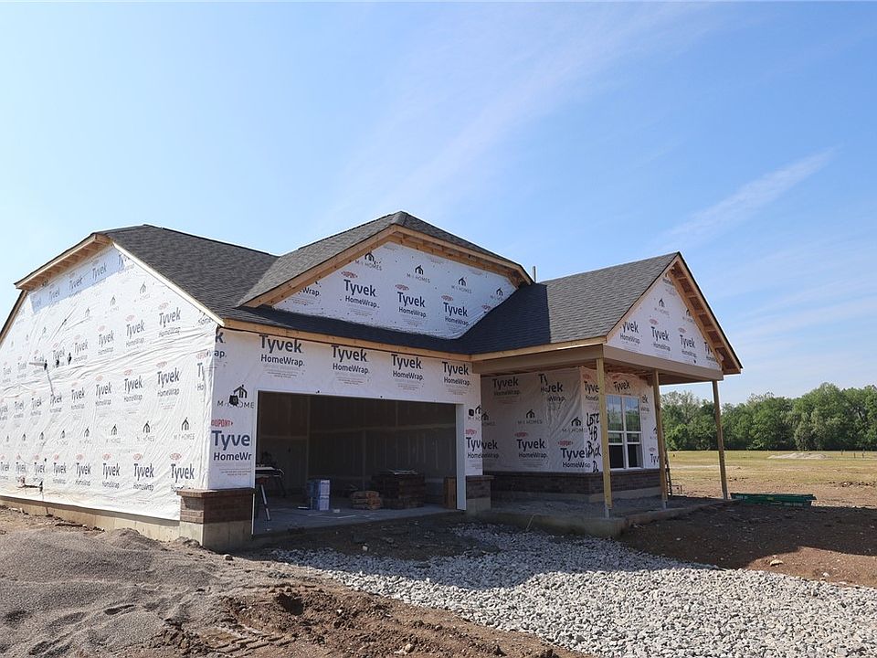 2nd image of 48 Beck Dr #27