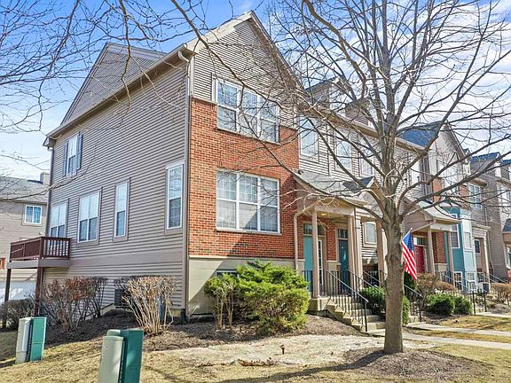 2nd image of 61 Thomas Ct