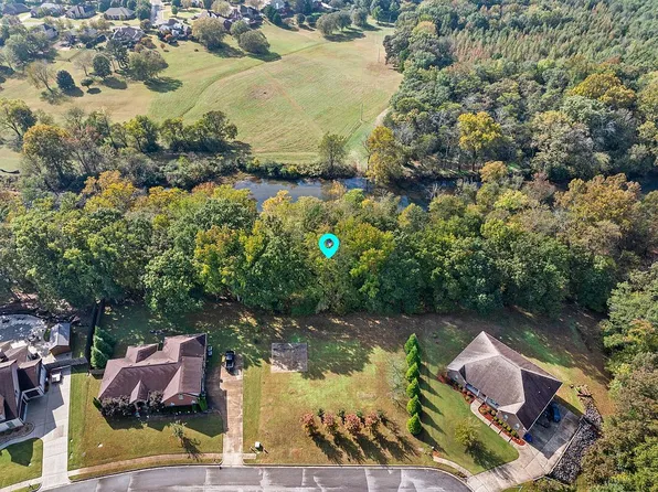 132 Southfork Dr, Huntsville, AL 35811