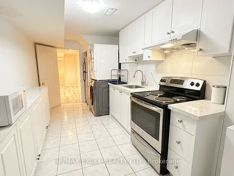 101 Sunway Sq #BASEMENT — Photo 6