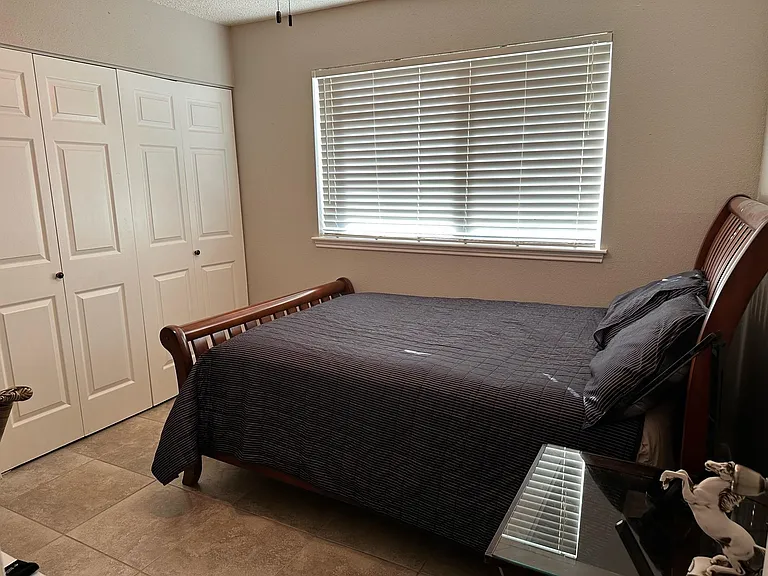 3114 Sleepy Hollow Dr — Photo 9