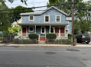 118 Sherman St #118, Cambridge, MA 02140