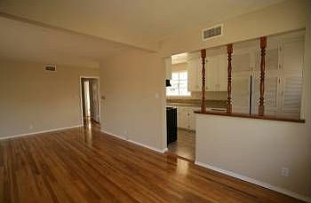 4th image of 1059 Breon St