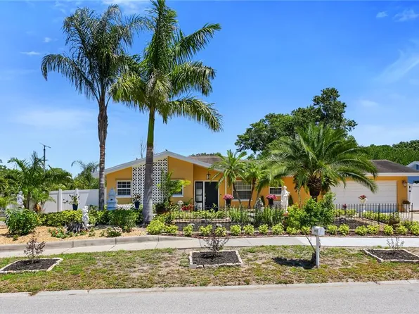 1301 Highfield Dr, Clearwater, FL 33764