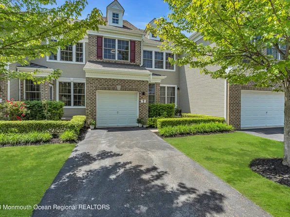 7 Demarest Drive, Manalapan, NJ 07726