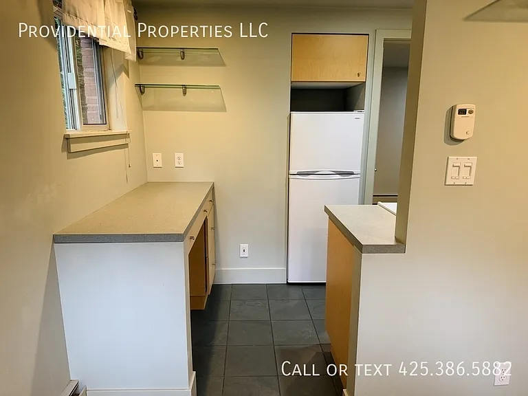2113 N 37th St #1 — Photo 11