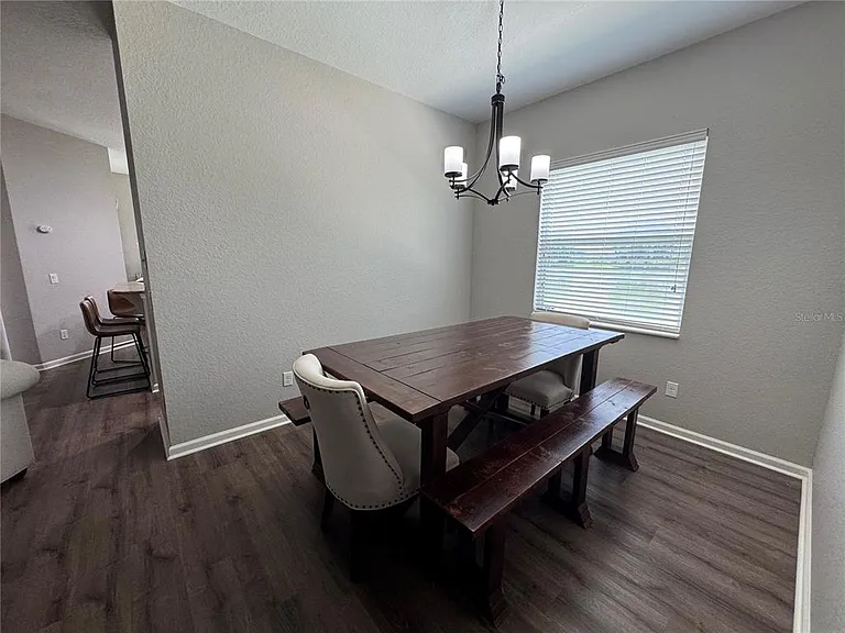 6811 Helmsley Cir — Photo 6