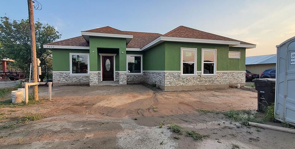 1st image of 3060 Landin Cir