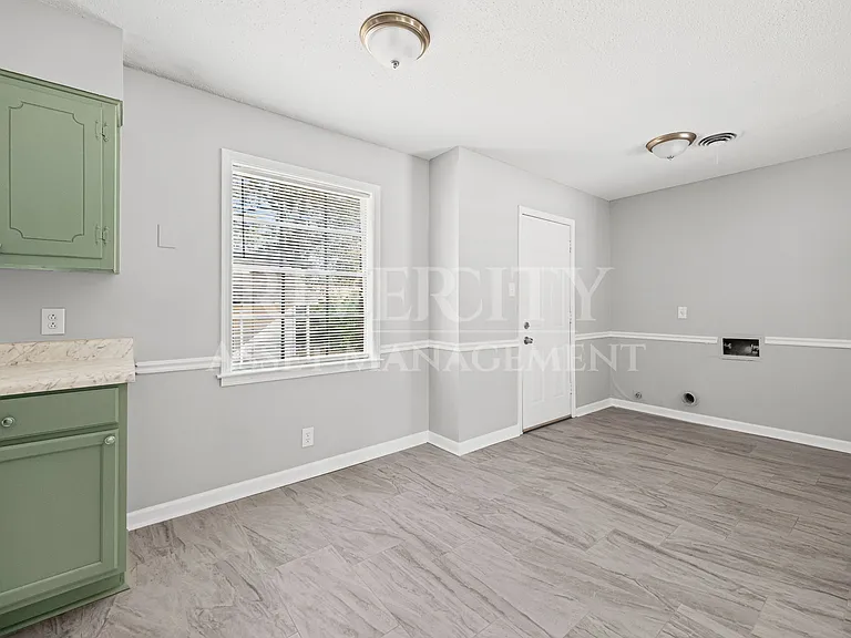 3108 Wickham Dr — Photo 11