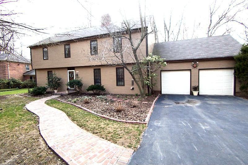 1st image of 927 Barley Dr