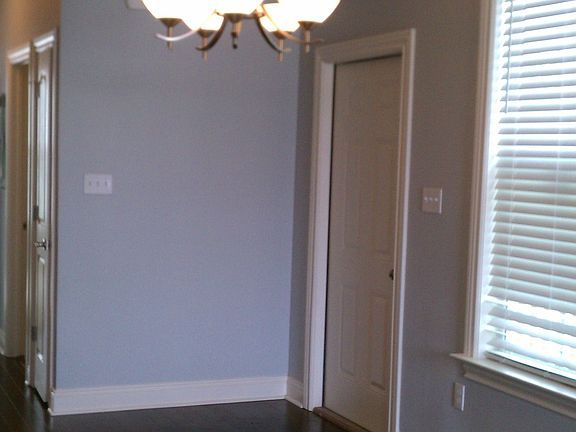 2nd image of 2117 S Liberty St