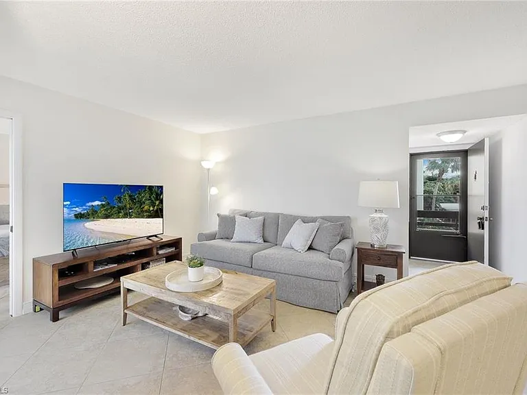 3625 Boca Ciega Dr #204 — Photo 2