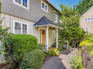 2322 NW Edgewood Pl, Portland, OR 97229