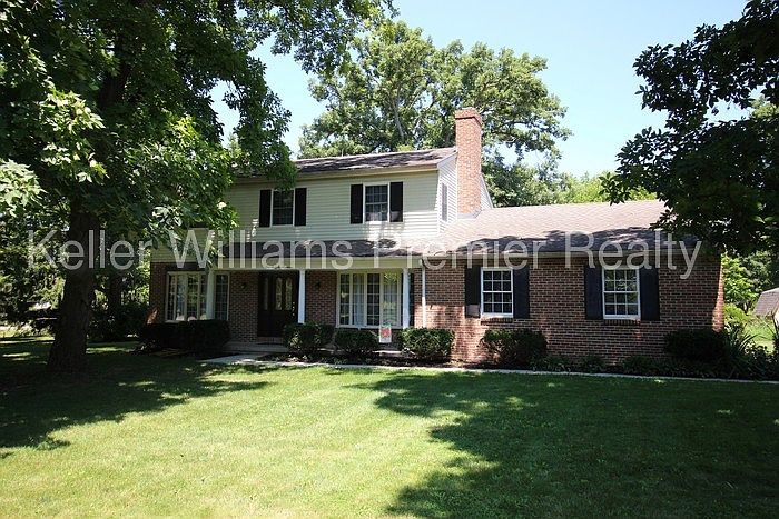 1st image of 16518 Lakewood Ln