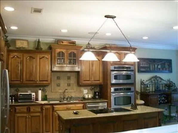 4780 Blackwater Dr, Valdosta, GA 31602