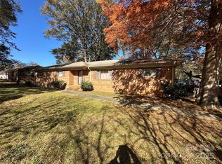 6547 Louglen Cres, Charlotte, NC 28212