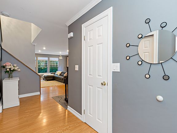 SZeolla-5B Olde Willow Way-02.JPG