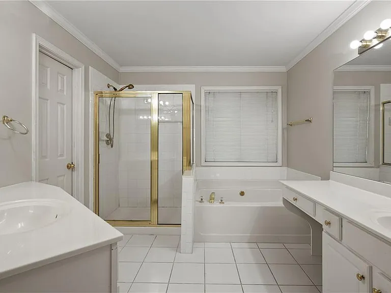 10950 Kimball Crest Dr — Photo 27